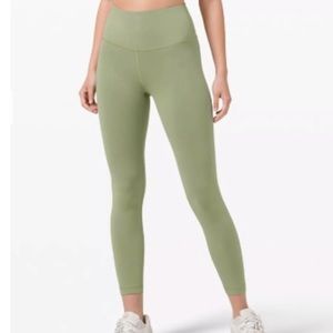 GREEN LULULEMON WUNDER UNDER LEGGINGS